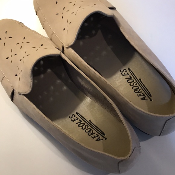 Aerosoles Women's Tan Loafers new. 7.5 Wide - Picture 2 of 7